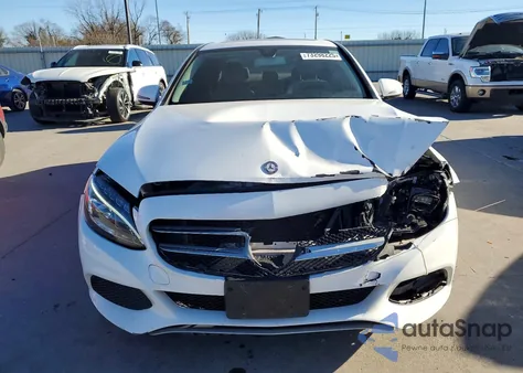2018 Mercedes-Benz C 300 from USA, damaged, VIN 55SWF4JB0JU259881